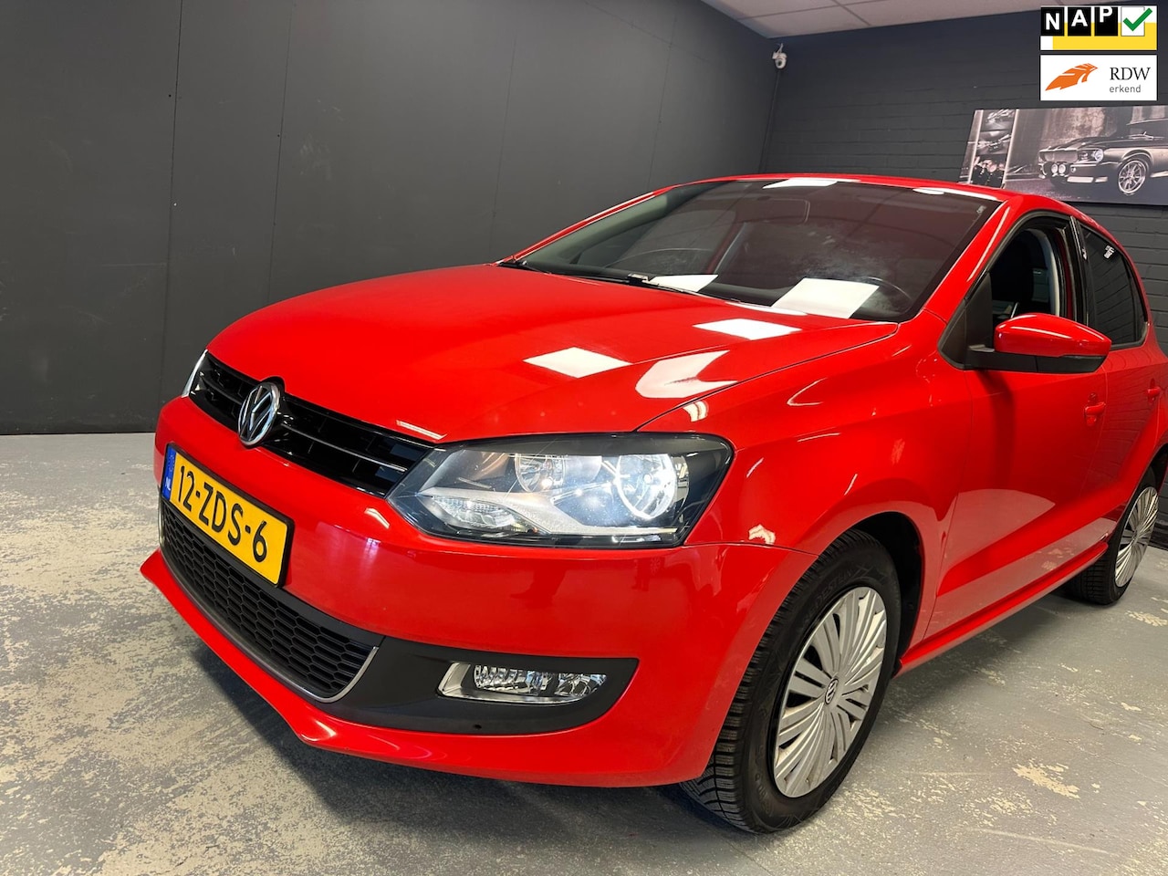 Volkswagen Polo - 1.6 TDI Highline Automaat NL Lage KM NAP Navi Rijklaar. - AutoWereld.nl