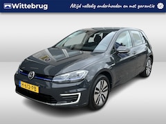 Volkswagen e-Golf - E-DITION / AUTOMAAT/ PARK. SENSOREN V+A/ DODE HOEK/ ACC/ DRIVE SELECT/ KEYLESS/ NAVI/ CLIM
