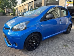 Toyota Aygo - 1.0 VVT-i Now AIRCO ORG 107824 KM NAP O.H BOEKJES KLEINE BEURT GEHAD NETTE STAAT
