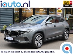 Mercedes-Benz EQA - 250 Business Solution Luxury 67 kWh Camera/Sfeer/Dodehoek/Elek. klep/Trekhaak wegkl