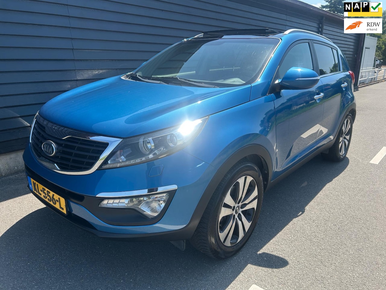 Kia Sportage - 2.0 X-clusive Panoramadak Keyles Half Leder APK - AutoWereld.nl