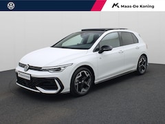 Volkswagen Golf - 1.5eTSI/150PK R-Line Blackstyle DSG · NIEUW MODEL · Panoramadak · Camera + Parkeersensoren