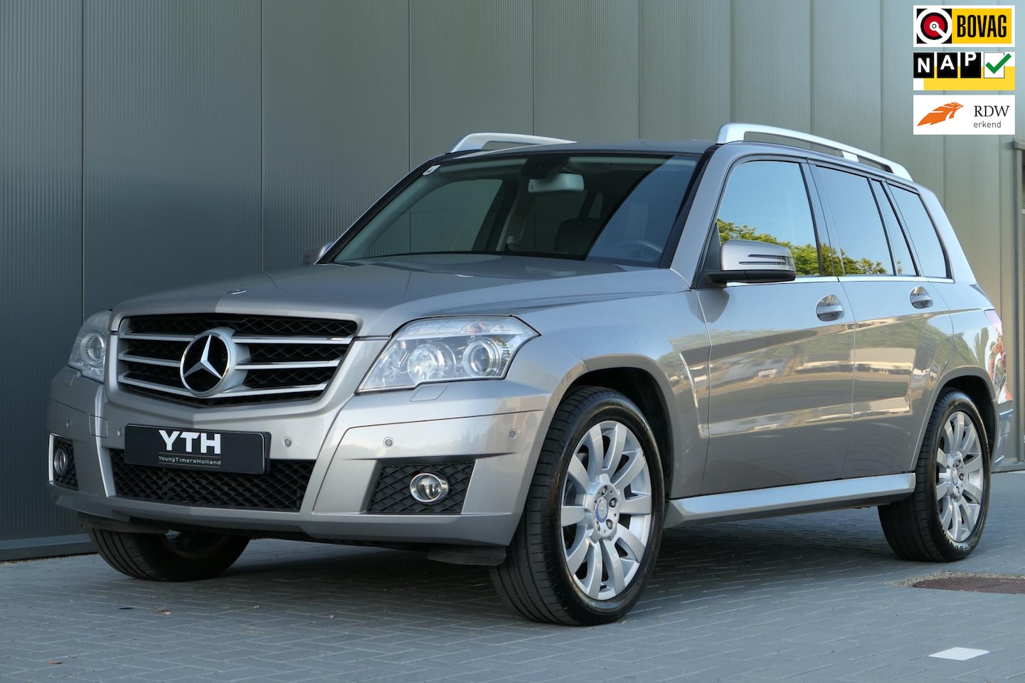 Mercedes-Benz GLK-klasse - 350 4-Matic Leder Carplay Youngtimer Trekhaak Cruise Clima - AutoWereld.nl