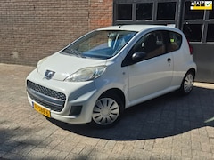 Peugeot 107 - 1.0-12V XR Airco