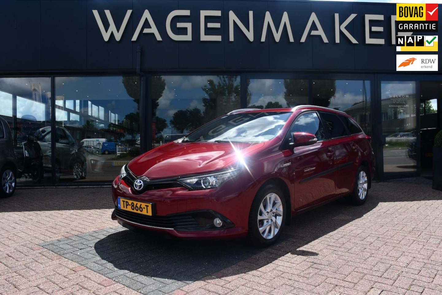 Toyota Auris Touring Sports - 1.8 Hybrid Energy Plus NAVI|Cam - AutoWereld.nl