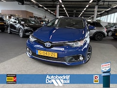 Toyota Auris Touring Sports - 1.8 Hybrid Dynamic Ultimate KEYLESS/CAMERA/NAVI/DAB/PDC/STOELVERWARMING