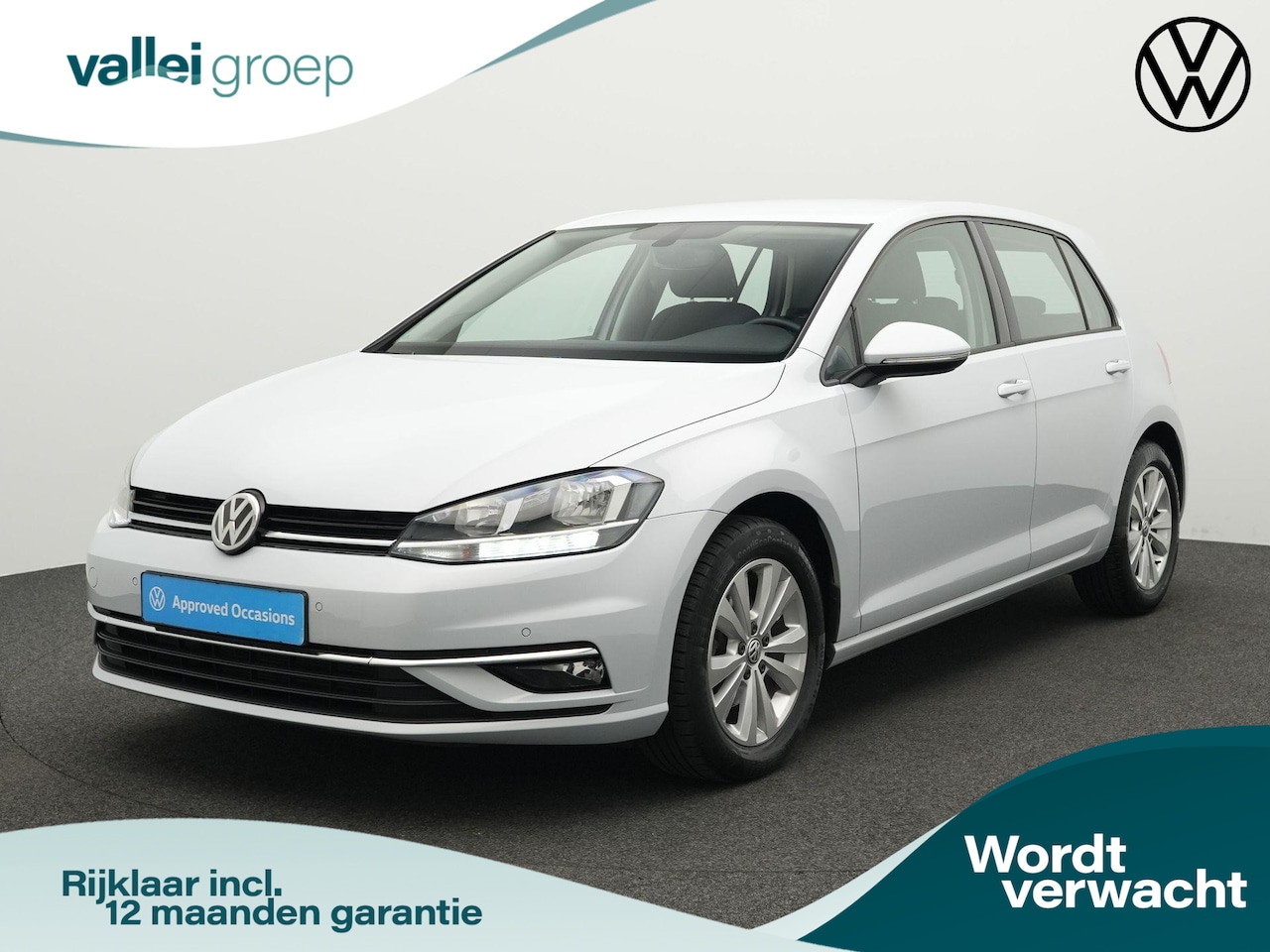 Volkswagen Golf - 1.0 TSI 110 pk Comfortline | Parkeersensoren voor/achter | Adaptive Cruise Control | CarPl - AutoWereld.nl