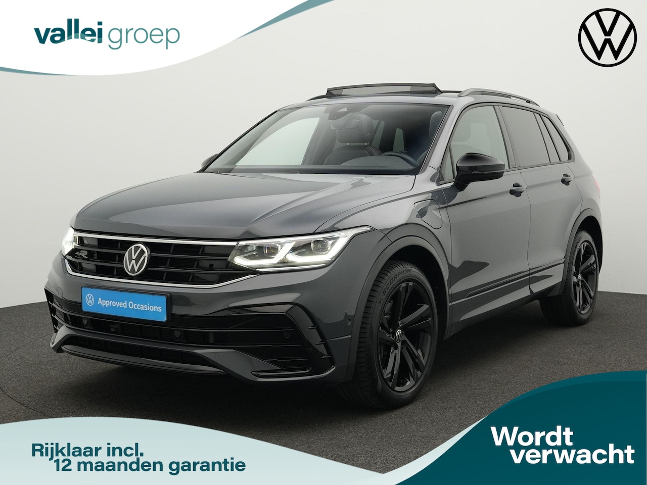 Volkswagen Tiguan - 1.4 TSI 150 pk eHybrid R-Line Business | IQ Light | Panoramadak | Achteruitrijcamera | Tre - AutoWereld.nl