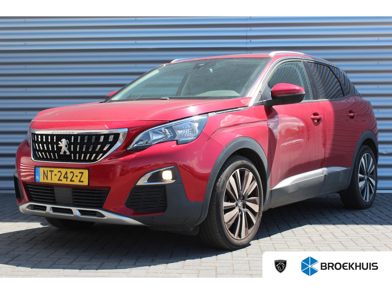 Peugeot 3008 - 1.2 PURETECH 130PK ALLURE PREMIÉRE / NAVI / LEDER / CLIMA / LED / PDC / 19" LMV / KEYLESS - AutoWereld.nl