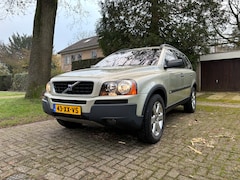 Volvo XC90 - 2.5 T Momentum 5p.