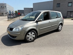 Renault Grand Scénic - 2.0-16V Business Line AUTOMAAT/Climate/Trekhaak/Xenon