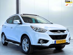 Hyundai ix35 - 2.0i Business Edition Pano|Trekhaak|Dealer O.H