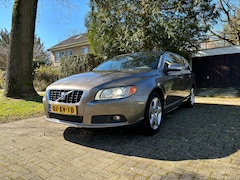Volvo V70 - 2.5T Summum