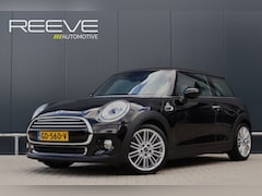 MINI Cooper - 1.5 Chili Business 136pk | NL Auto | Groot Navigatie | Keyless Entry | Sportstoelen | LED