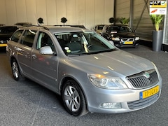 Skoda Octavia Combi - 1.8 TSI Ambition Business Line 1e Eig | Cruise | Dealer Onderhouden