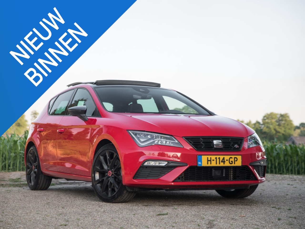 SEAT Leon - 1.5 TSI FR Ultimate Edition Black Pano Virtual Beats ACC - AutoWereld.nl