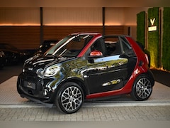 Smart Fortwo cabrio - EQ Comfort PLUS 18 kWh Facelift - Leer - Stoelverwarming - Achteruitrijcamera - Cruise Con