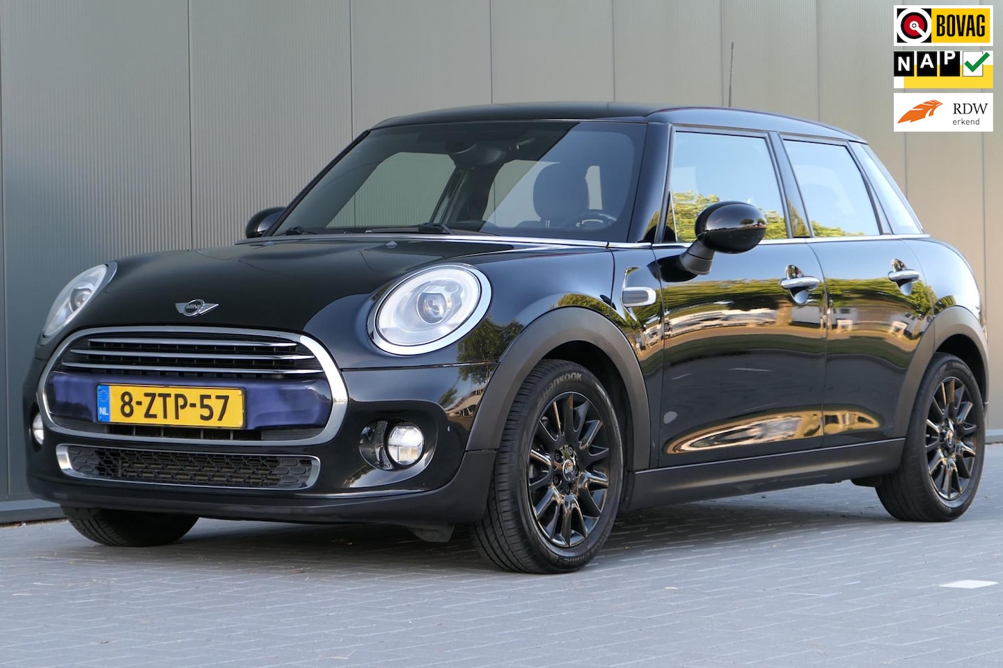 MINI Cooper - Mini 1.5 Pepper NAP Sportstoelen Navi Stoelverwarming - AutoWereld.nl