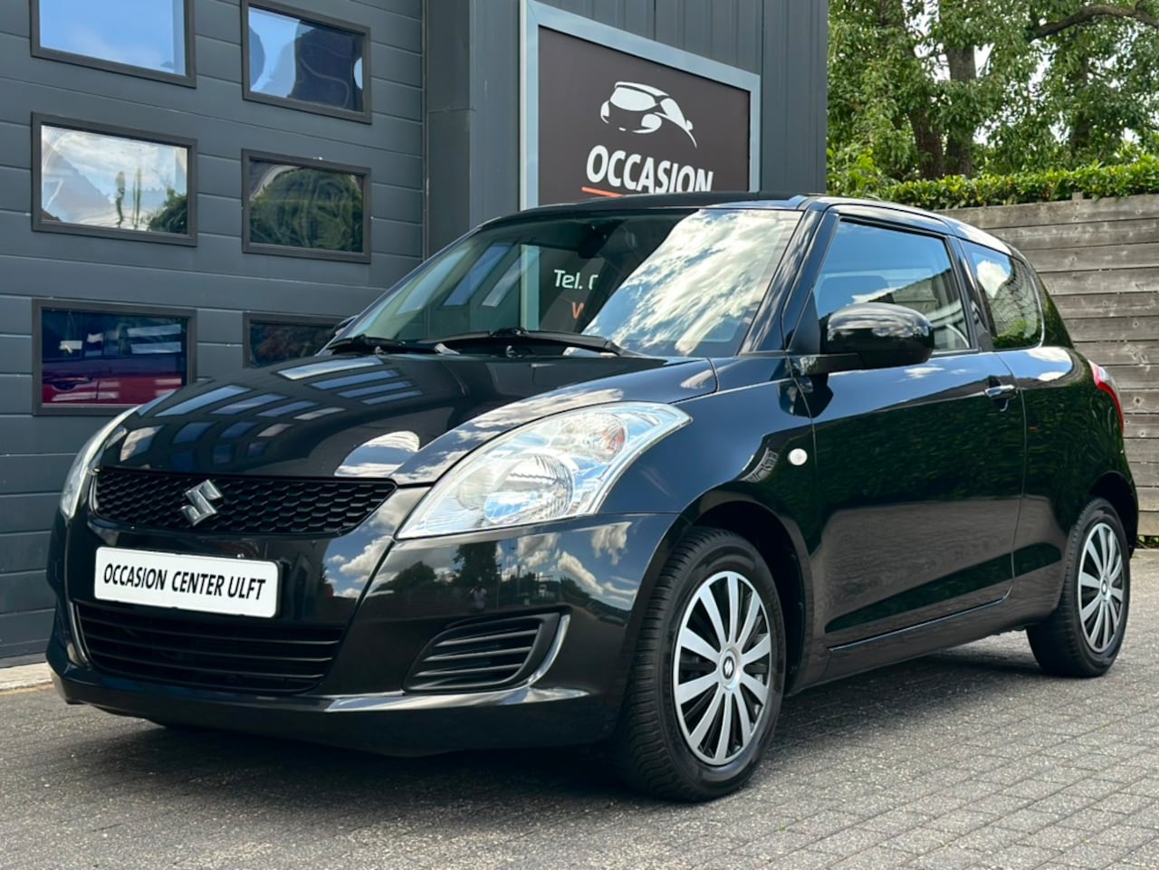 Suzuki Swift - EDITION / AIRCO / EL PAKKET / APK 07-2026 ... - AutoWereld.nl