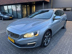 Volvo V60 - 2.0 D4 XENON TREKHAAK PDC GOED ONDERHOUDEN