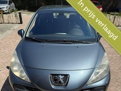 Peugeot 207 - 1.6 VTi XS