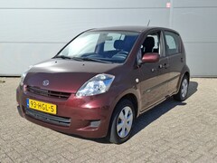 Daihatsu Sirion 2 - 1.0-12V Premium 5-Drs Airco Nw APK