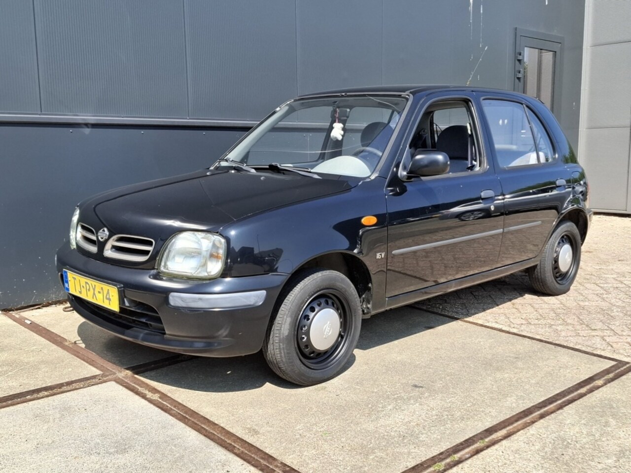 Nissan Micra - 1.0 GL 5-Deurs Stuurbekr. Nieuwe APK - AutoWereld.nl