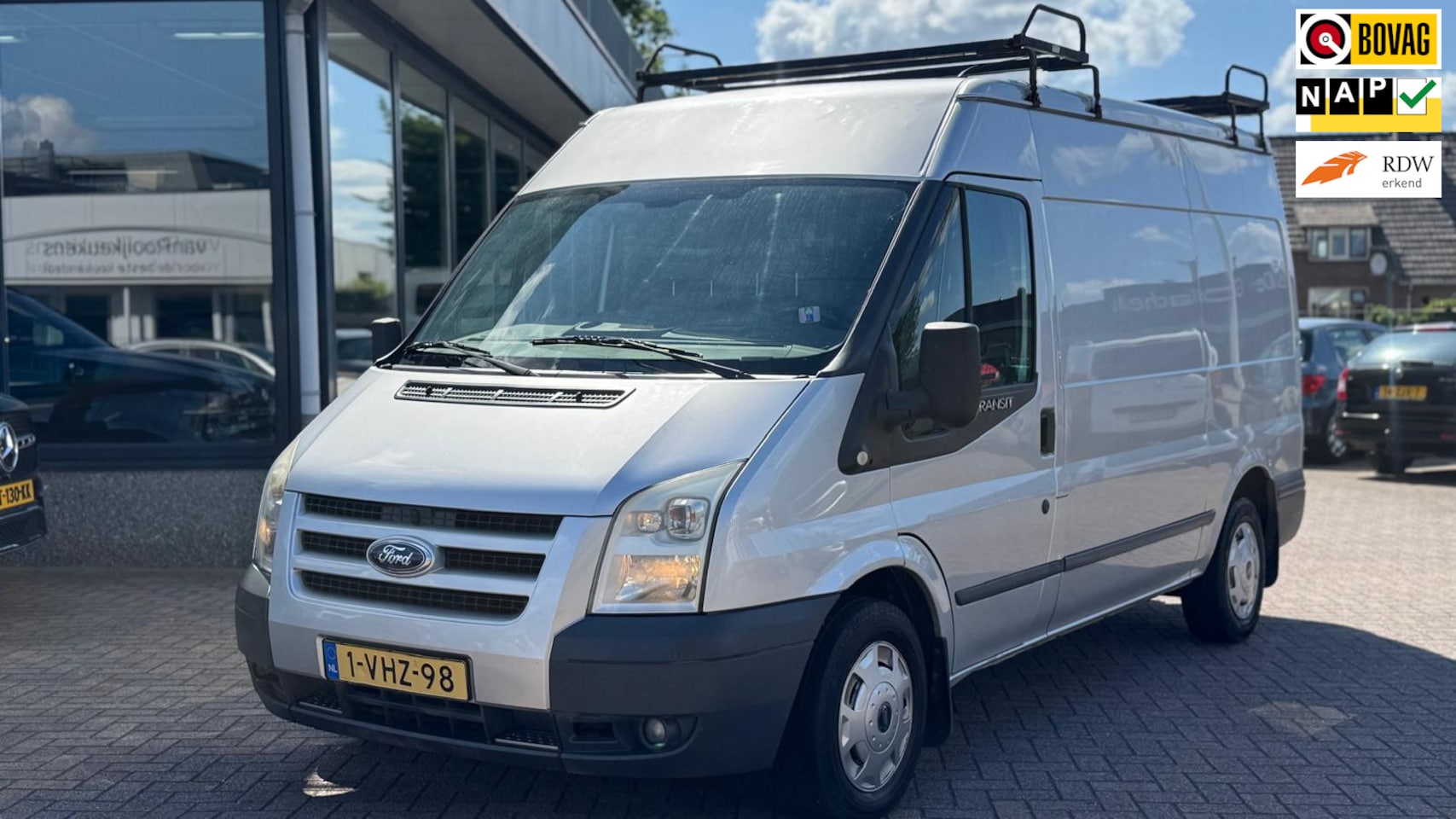 Ford Transit - 300M 2.2 TDCI SHD DC airco cruise controle elektrische pakket trekhaak imperiaal - AutoWereld.nl