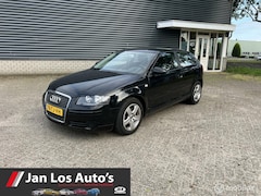 Audi A3 - 1.6 FSI Ambiente