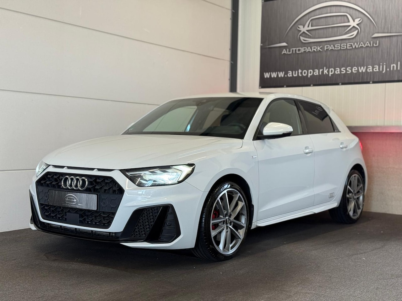 Audi A1 Sportback - 40 TFSI 3X S-Line Apple Carplay, Sfeerverichting, Virtual Cockpit, Cruise Control, LED, Ke - AutoWereld.nl