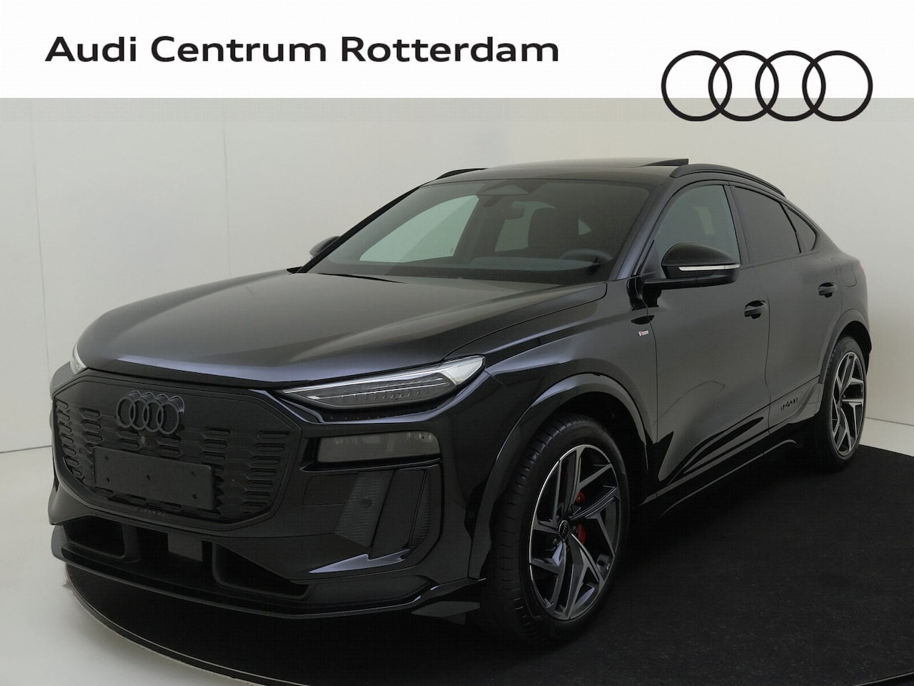 Audi Q6 Sportback e-tron - S edition 252pk . - AutoWereld.nl