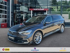 Volkswagen Passat Variant - 1.4 TSI DSG GTE TREKHAAK/CAMERA/MEMORY/DYNAUDIO/NAVI/ACC/STOELVERW
