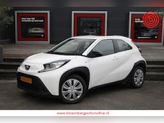 Toyota Aygo X - 1.0 VVT-i MT Play