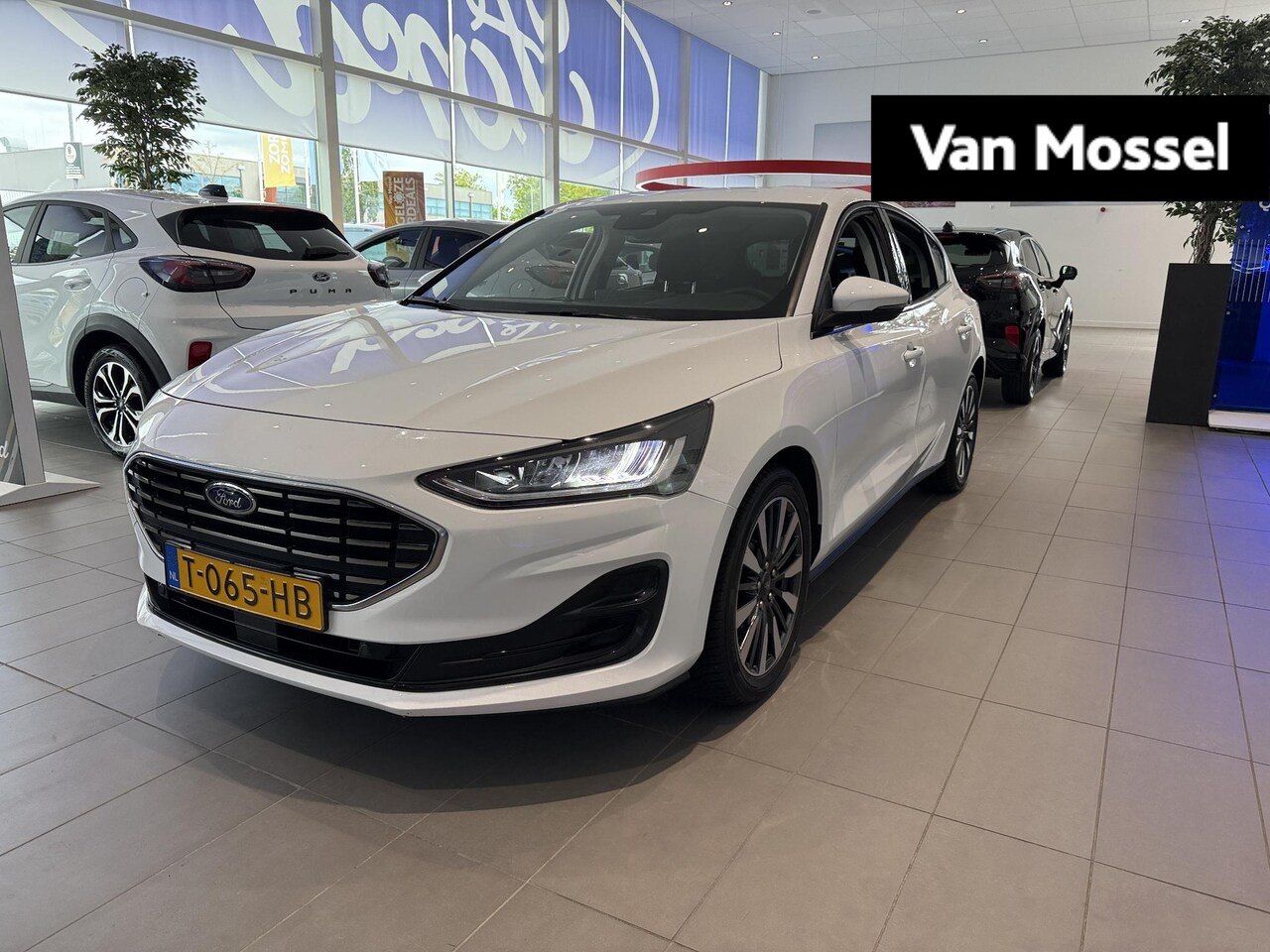 Ford Focus - 1.0 EcoBoost Hybrid Titanium X | Achteruitrijcamera | Adaptive Cruise Ctrl | B&O geluidsys - AutoWereld.nl