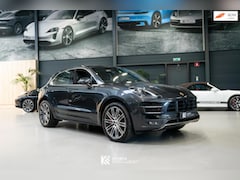 Porsche Macan - 3.6 Turbo Performance Package