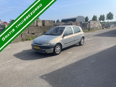 Renault Clio - 1.4 Automaat - Airco - NW APK - NAP