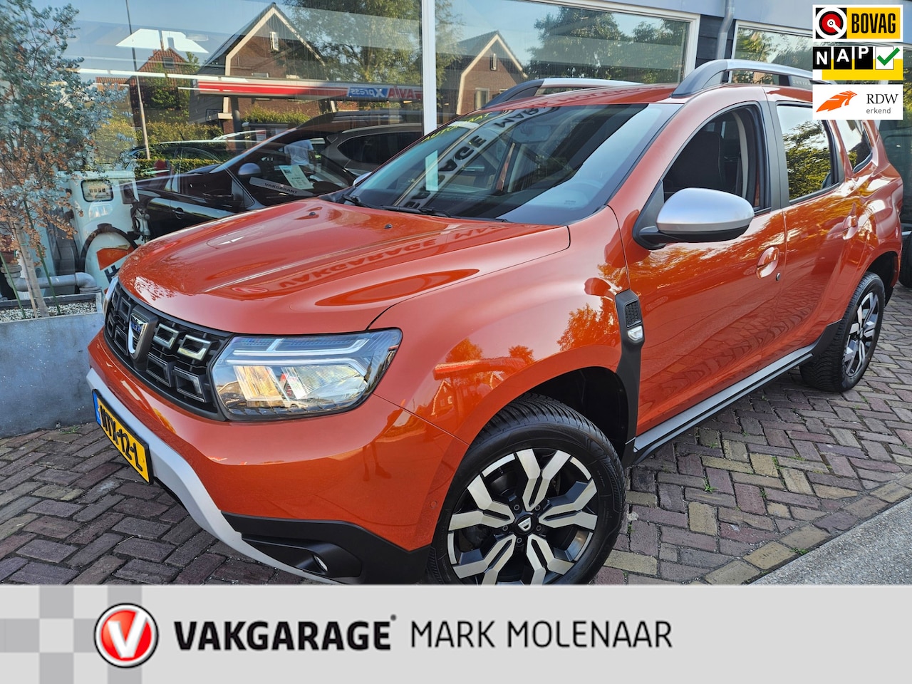 Dacia Duster - 1.3 TCe Prestige 1.3 TCe Prestige,automaat,trekhaak,hele leuke auto! - AutoWereld.nl