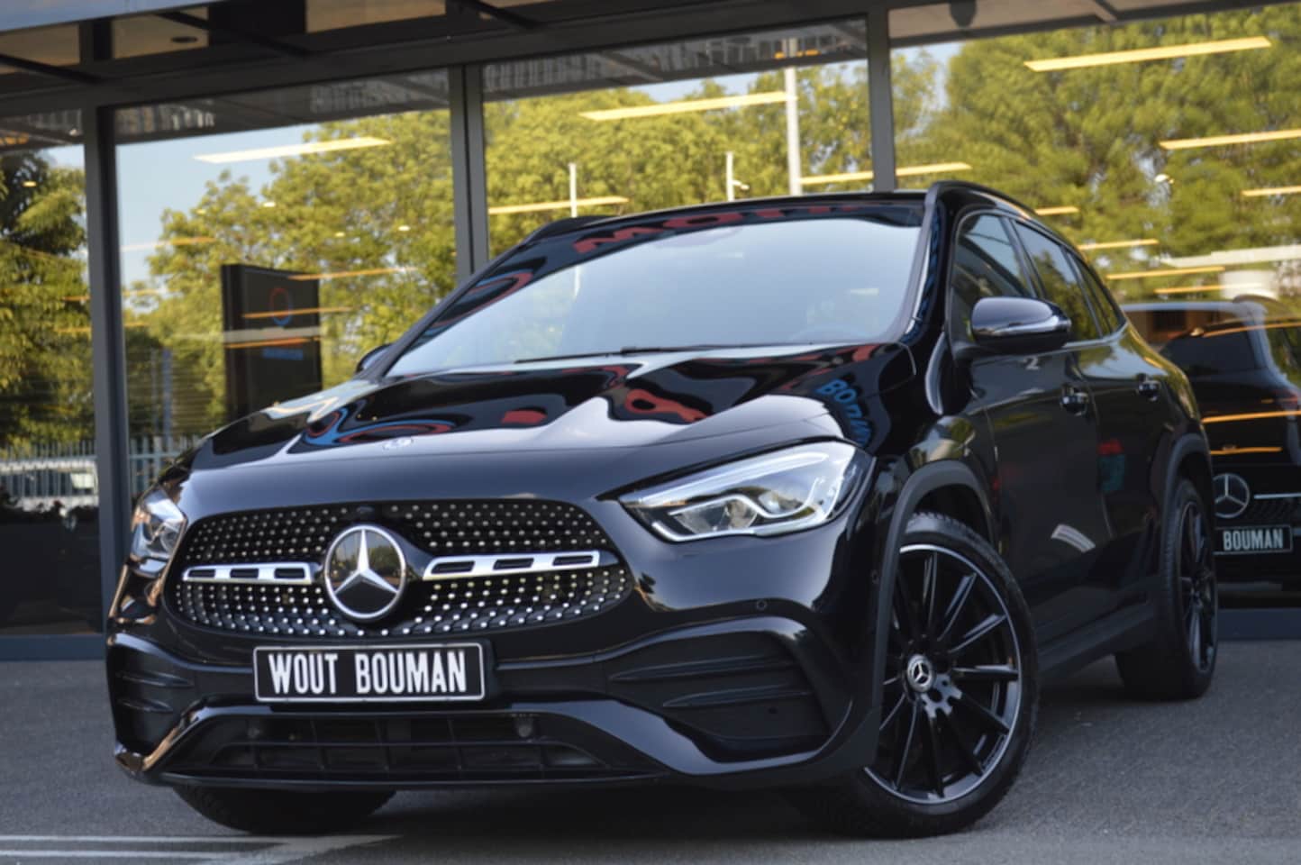 Mercedes-Benz GLA-Klasse - 200 AMG Led Widescreen Sfeer Camera Night Augmented Pdc - AutoWereld.nl