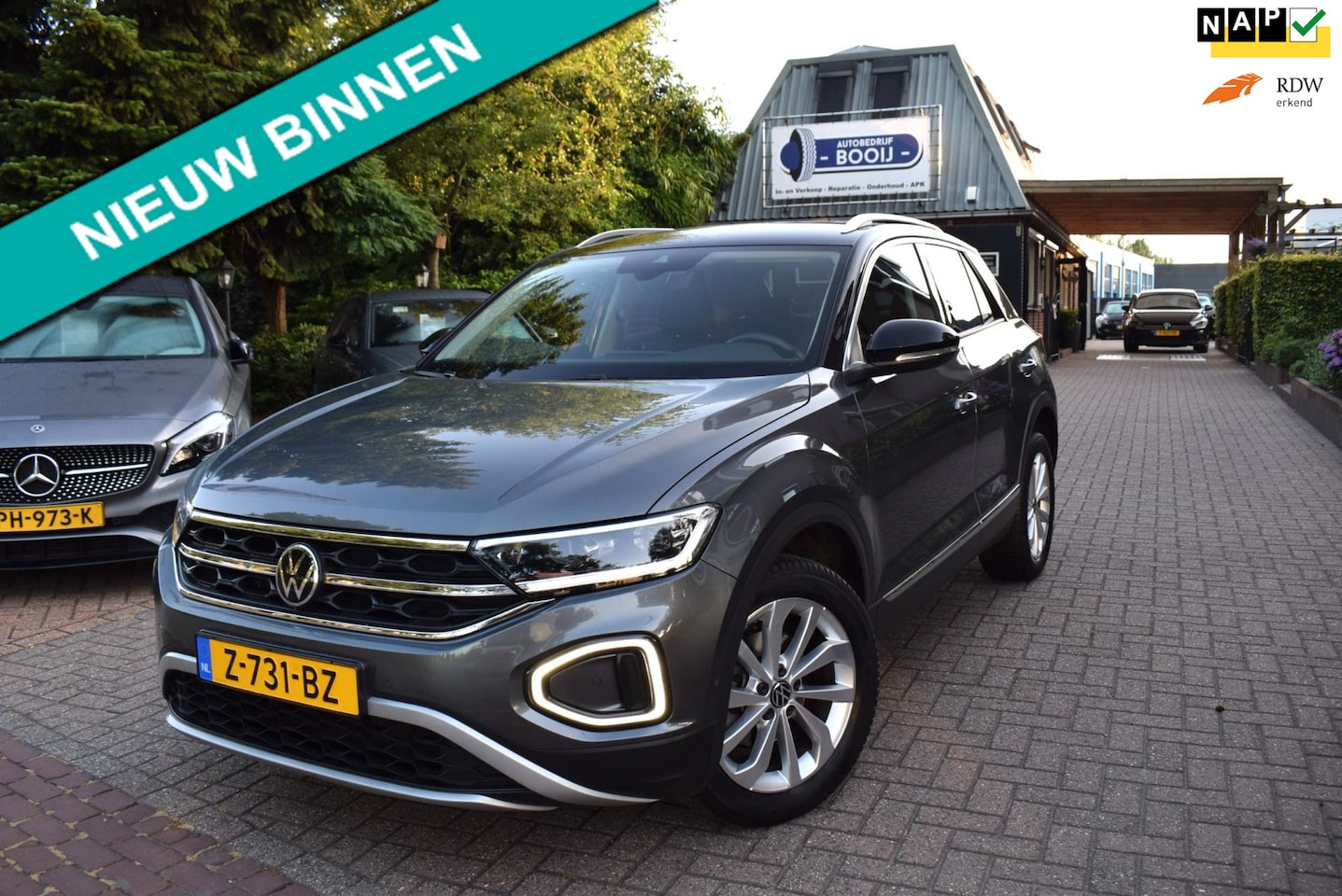 Volkswagen T-Roc - 110PK TSI ADAP CRUISE/NAVI/AIRCO-ECC/CAMERA/BLUETOOTH/CARPLAY/IQ LIGHT/6 BAK/PDC V+A/IMW 1 - AutoWereld.nl