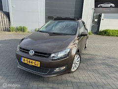 Volkswagen Polo - 1.2 TSI Highline| carplay| Pano|