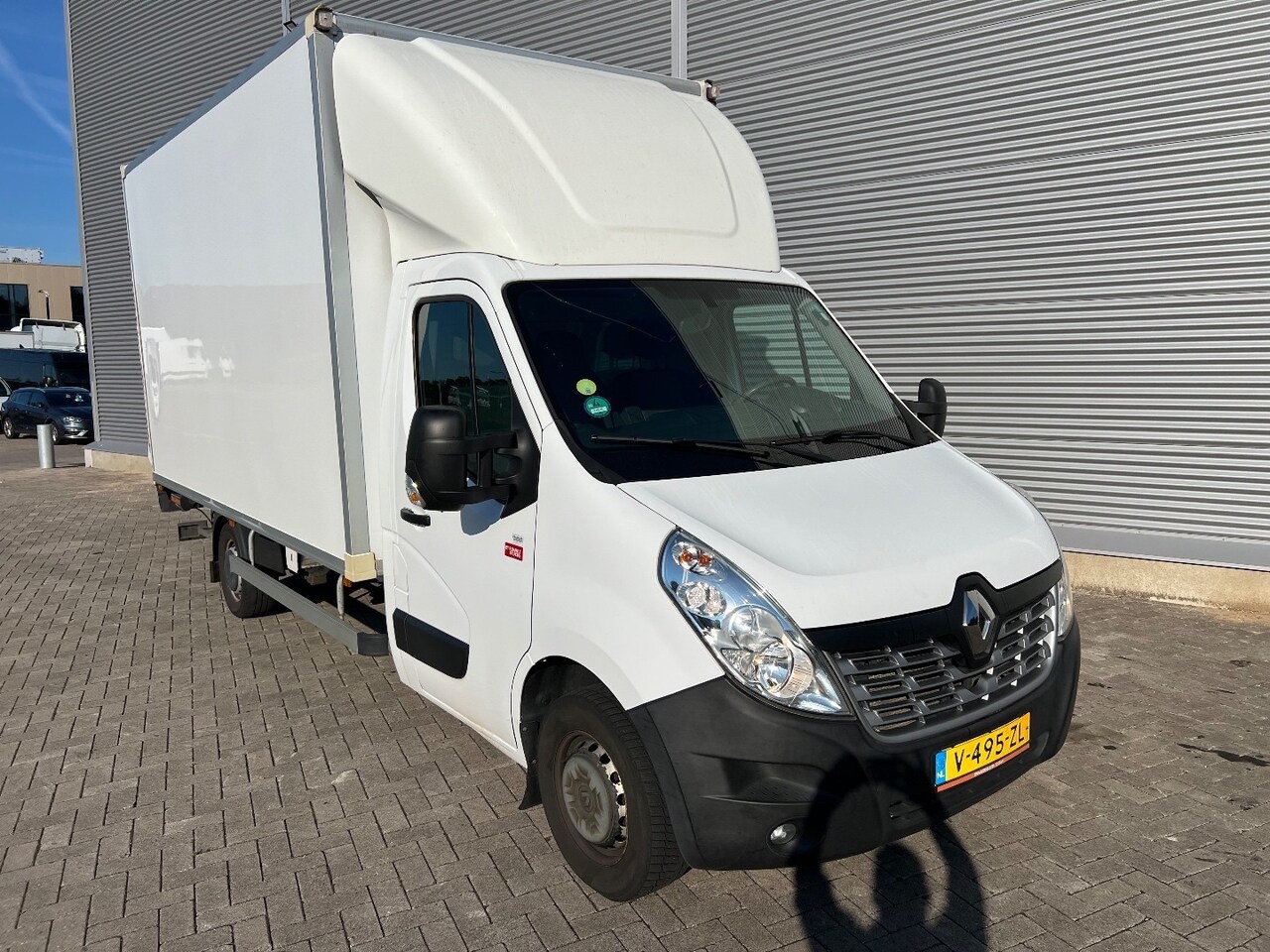 Renault Master - T35 2.3 DCI 170 PK / LAADBAK L SCHUIFZEIL R VASTE WAND / LAADKLEP 1000 KG / AIRCO / LUCHTV - AutoWereld.nl