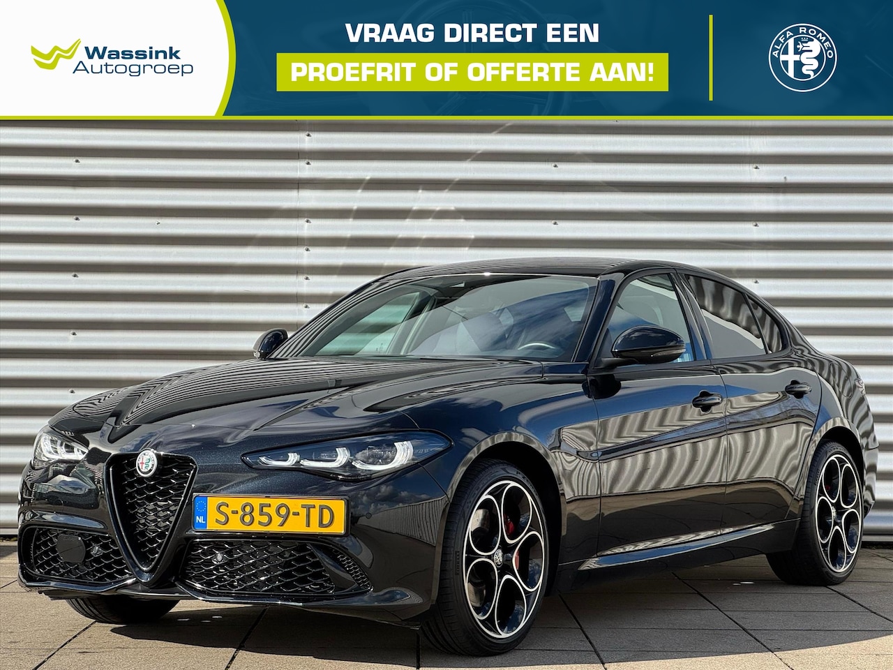 Alfa Romeo Giulia - 2.0T 280pk AWD | 19 Inch Lichtmetalen Velgen | Navigatie | Achteruitrijcamera - AutoWereld.nl