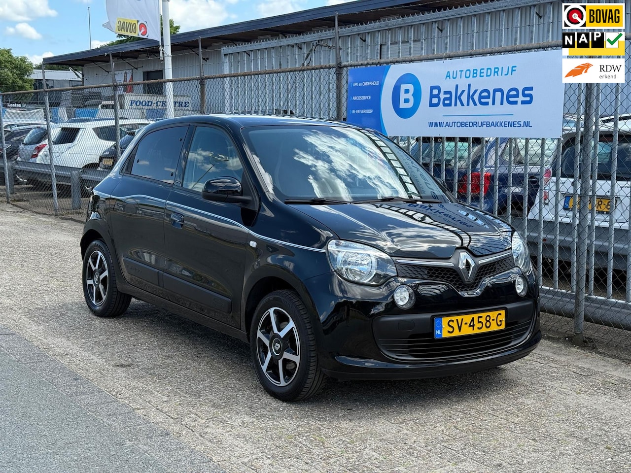 Renault Twingo - 1.0 SCe Limited | Airco | Bluetooth | NAP - AutoWereld.nl