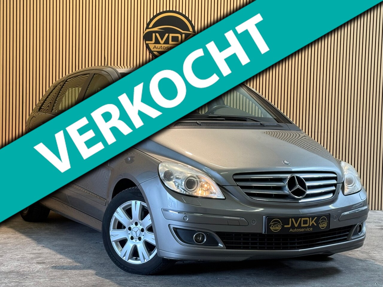 Mercedes-Benz B-klasse - Mercedes B-Klasse AUTOMAAT/NAVI/TREKHAAK/PDC/XENON - AutoWereld.nl