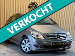 Mercedes-Benz B-klasse - Mercedes B-Klasse AUTOMAAT/NAVI/TREKHAAK/PDC/XENON
