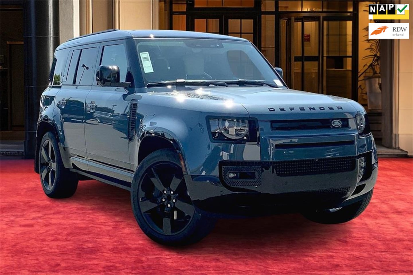 Land Rover Defender 110 - 3.0 P400 5 persoons110 S - AutoWereld.nl