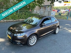 Audi A1 - 1.2 TFSI Ambition Pro Line Business LEUKE AUTO RIJDT EN SCHAKELT GOED