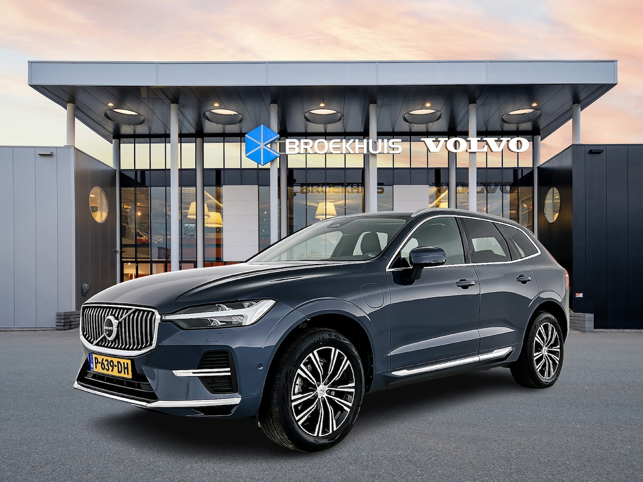 Volvo XC60 - T8 Recharge AWD Inscription | Long Range | Panoramadak | Elektr. verst. stoelen | Harman K - AutoWereld.nl