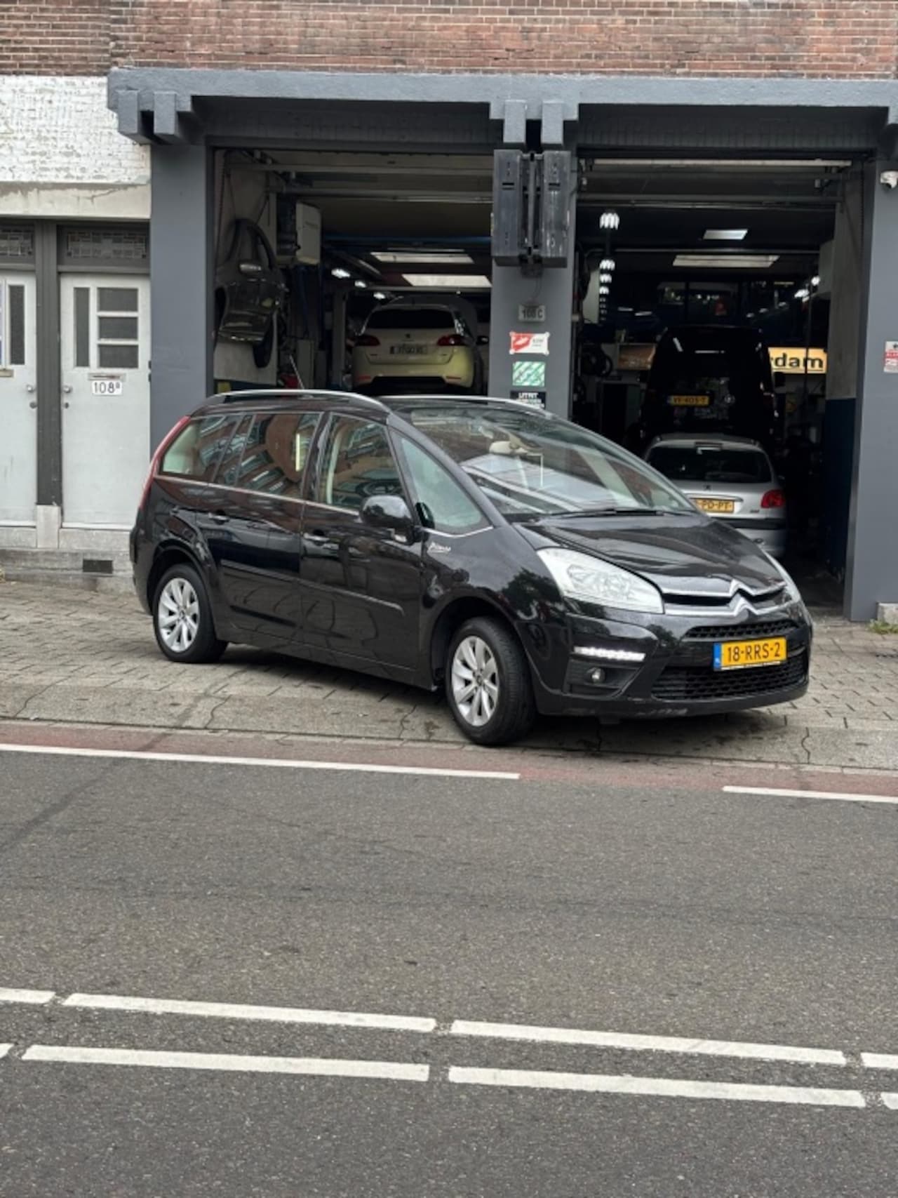 Citroën Grand C4 Picasso - 1.6 THP 7persoons - AutoWereld.nl