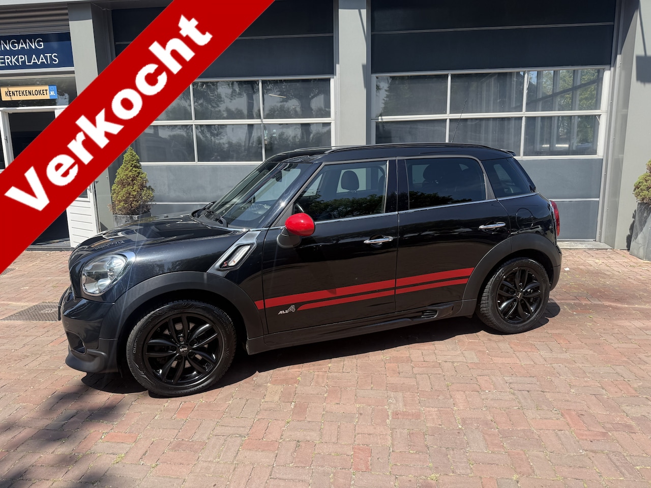 MINI Countryman - Mini 1.6 Cooper S ALL4 Bj 2011 km 137.766 184pk Dealer onderhouden - AutoWereld.nl